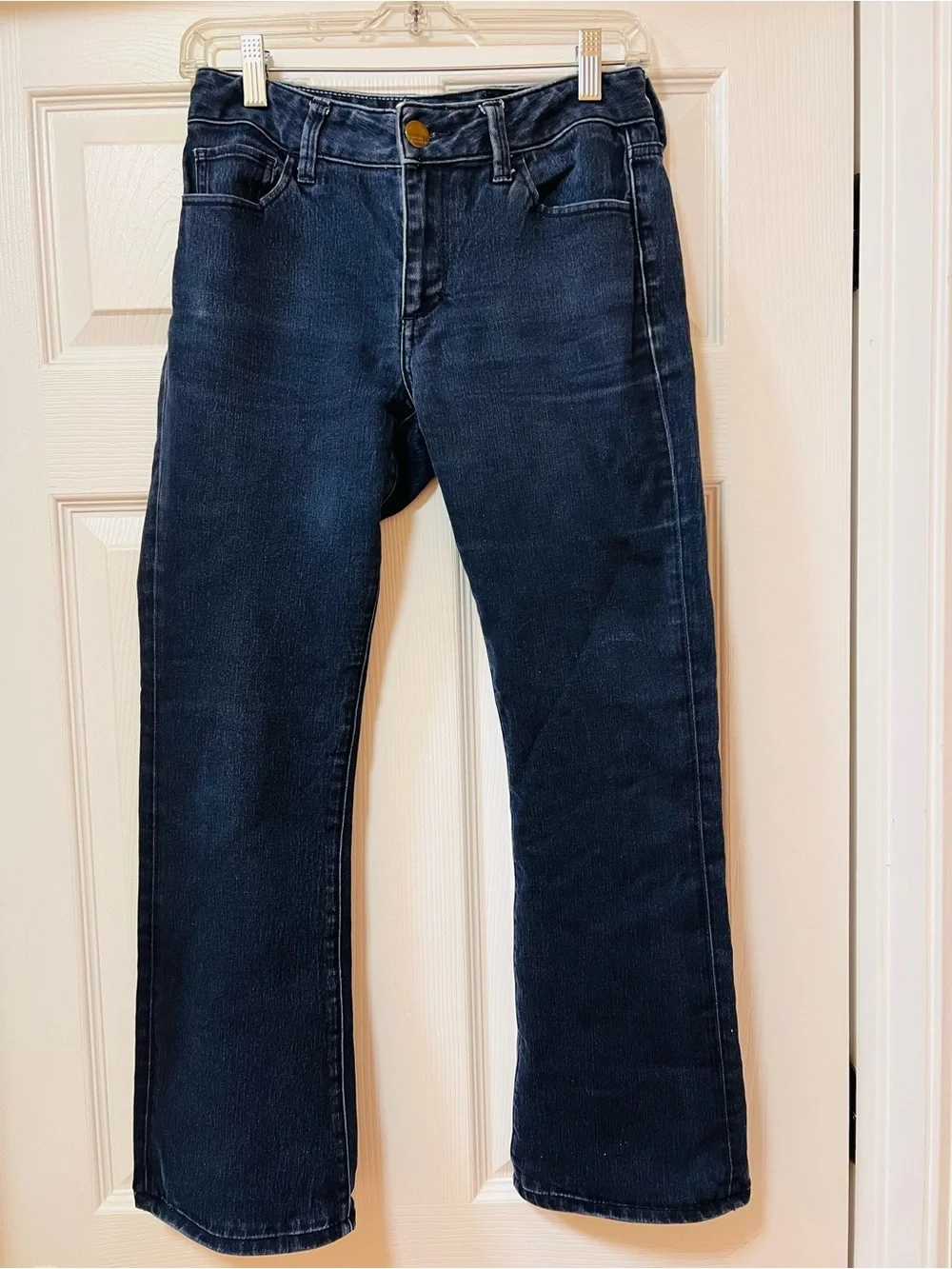 Straight-Leg Women’s Jeans in Dark Blue Denim